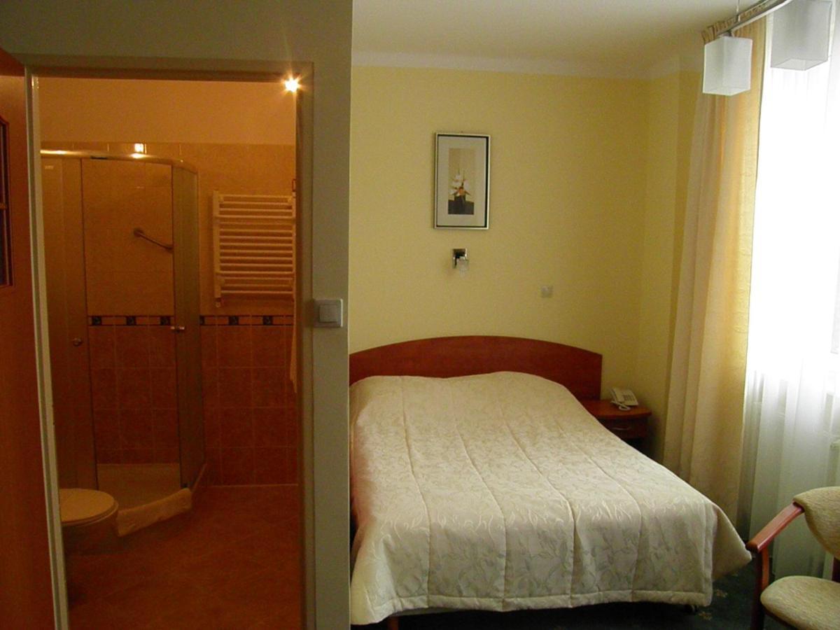 Hotel Gromada Arka Lux Koszalin Habitación foto